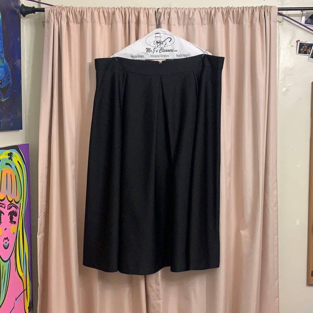 City Chic Satin Formal Skirt with pockets